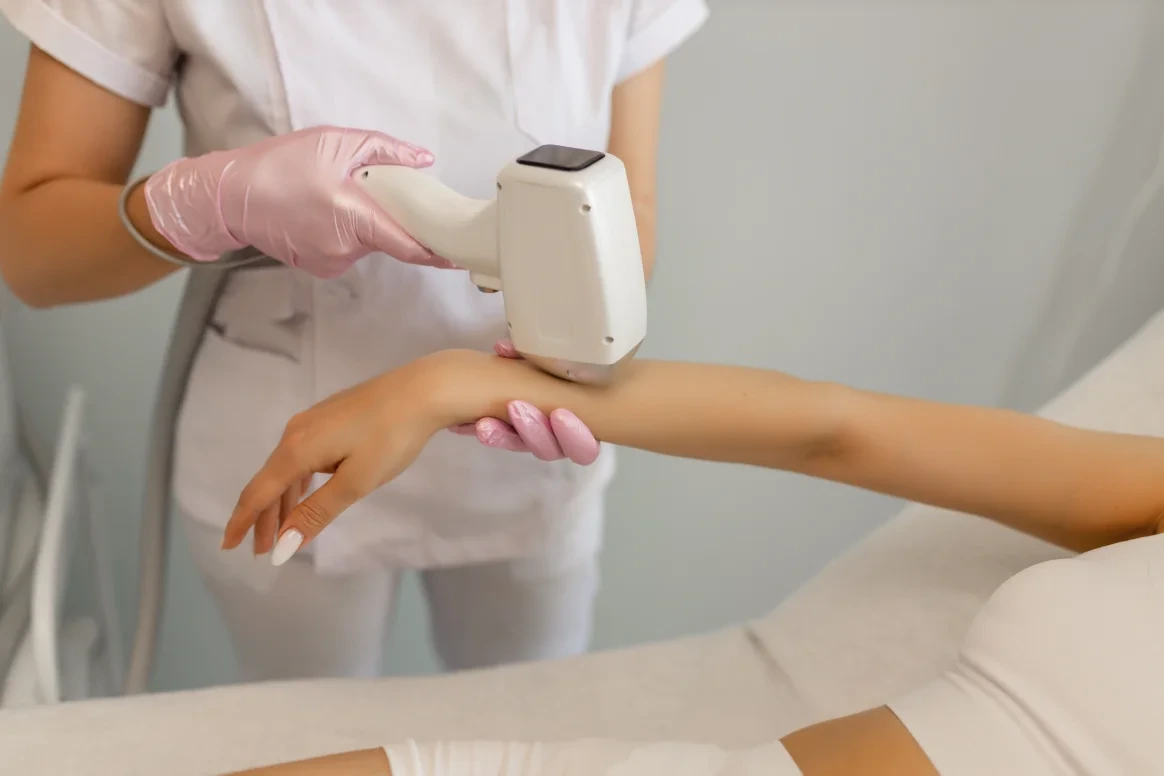 Amalora — Medical precision
